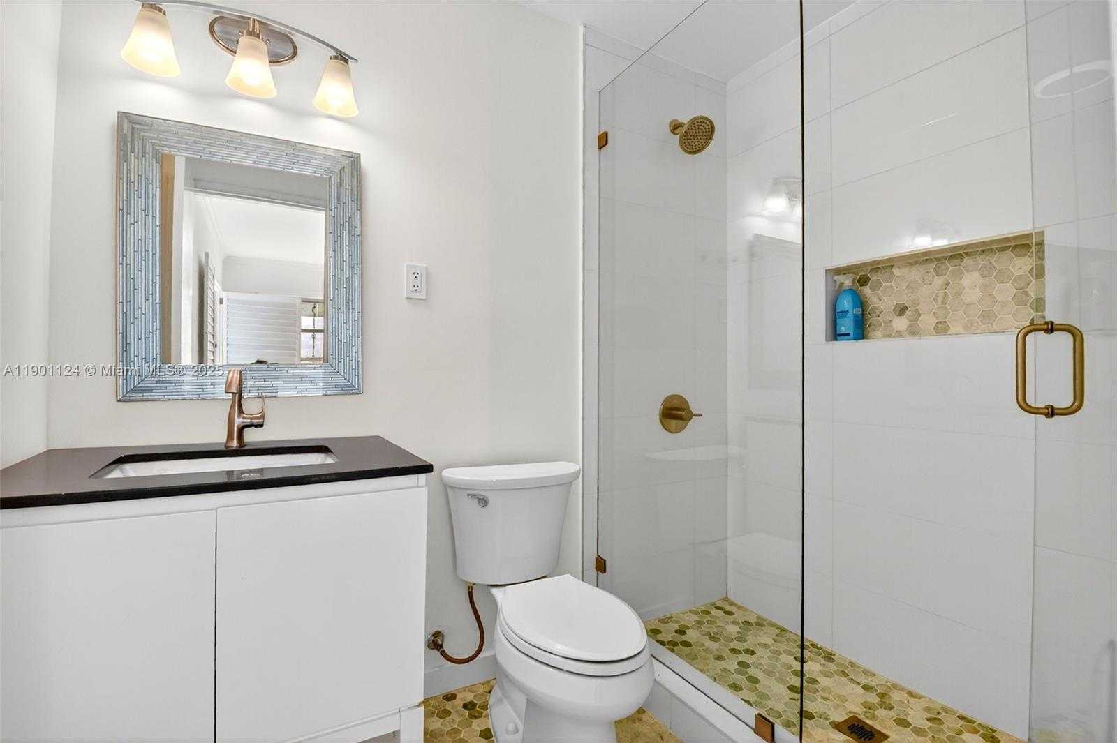 Small Image of West Palm Beach Number 26