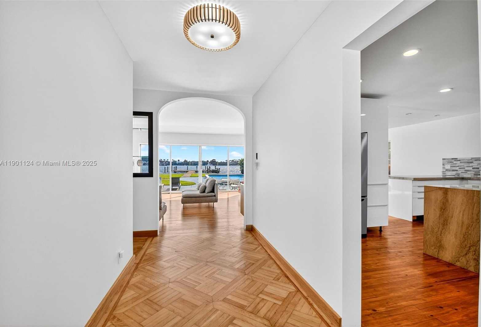 Small Image of West Palm Beach Number 5