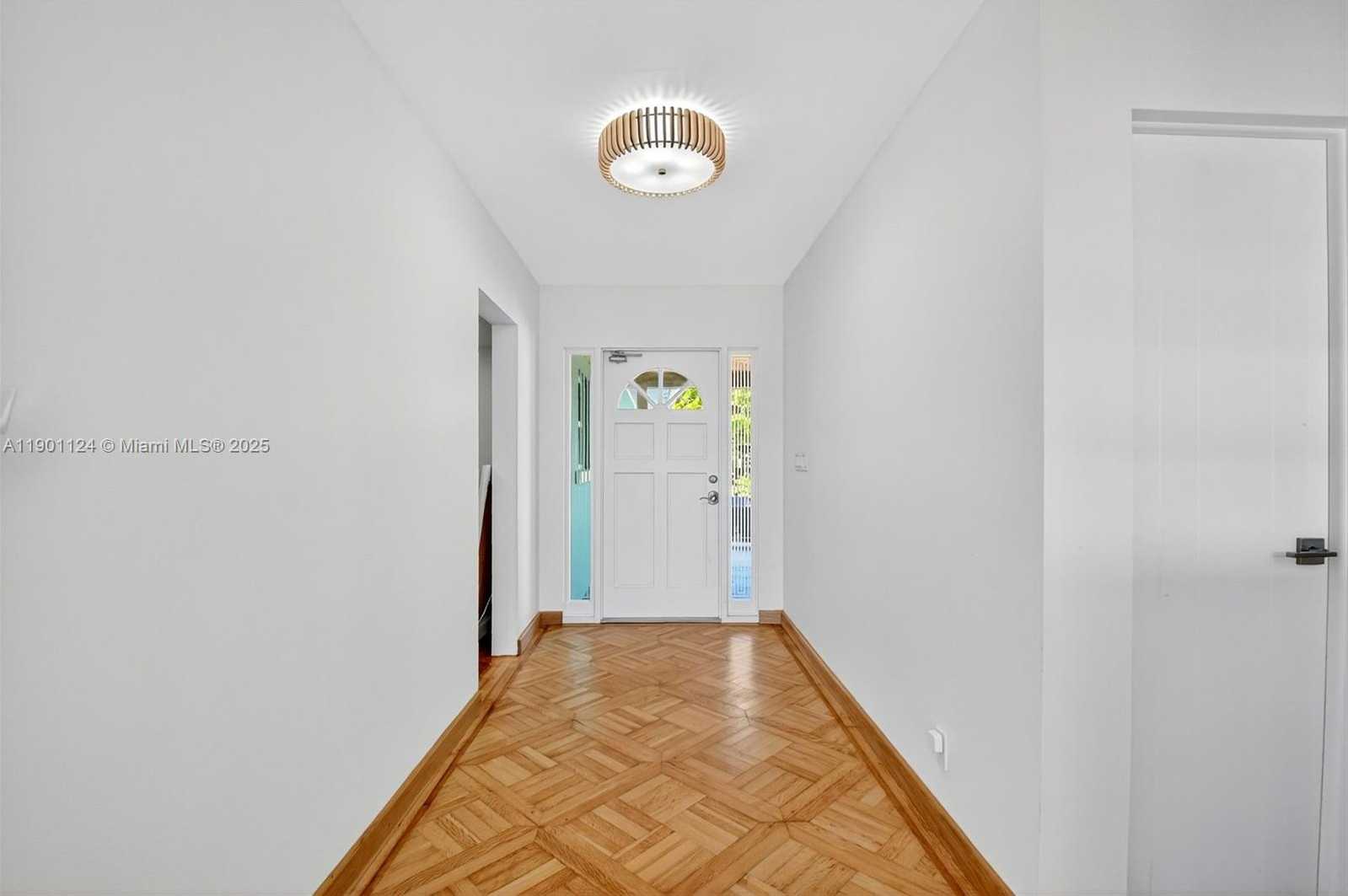 Small Image of West Palm Beach Number 6