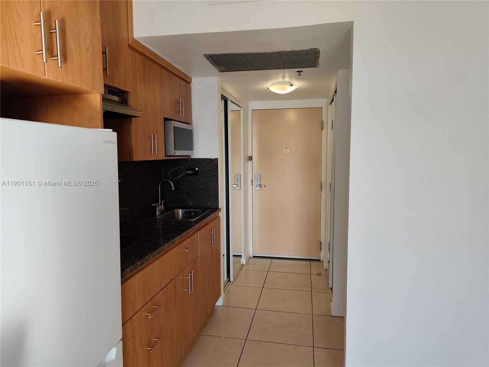 Small Image of 19201 COLLINS AVE #434, Sunny Isles Beach Number 7