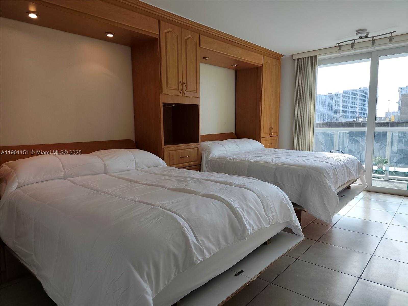 Small Image of 19201 COLLINS AVE #434, Sunny Isles Beach Number 9