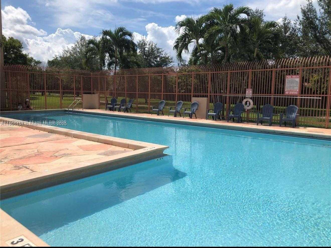 Small Image of 10249 NORTH WEST 9TH ST CIR #104-8, Miami Number 16