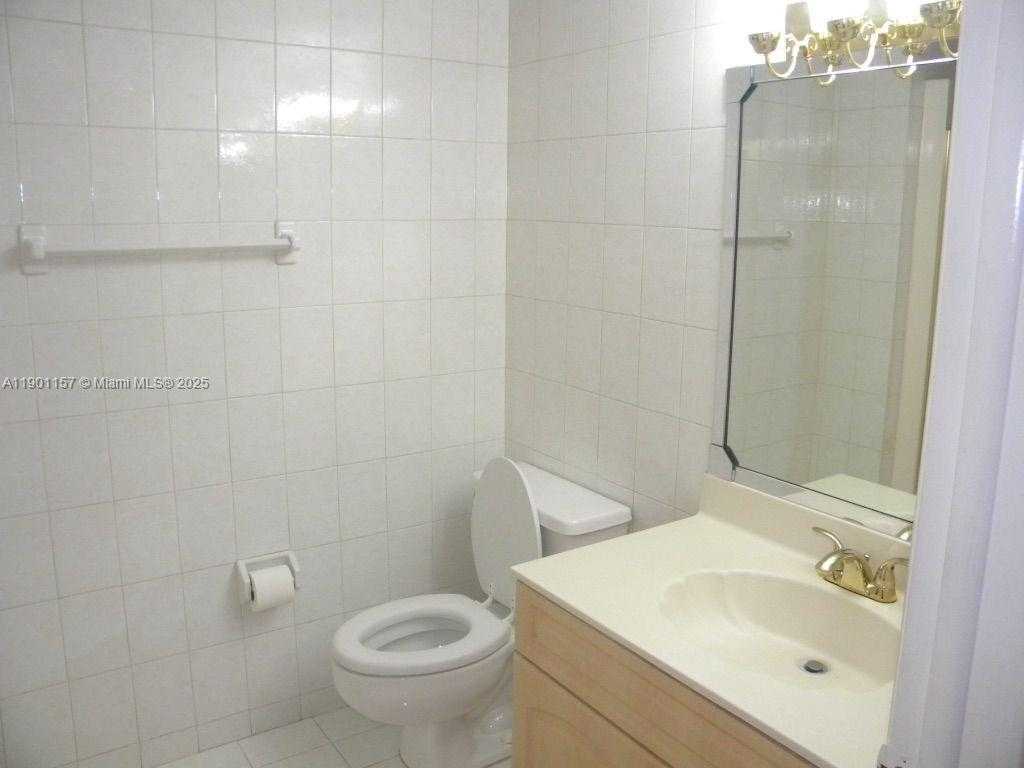 Small Image of 10249 NORTH WEST 9TH ST CIR #104-8, Miami Number 5