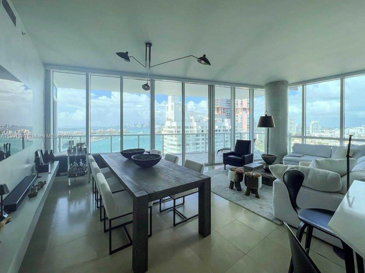 Small Image of 100 SOUTH POINTE DR #2201, Miami Beach Number 8