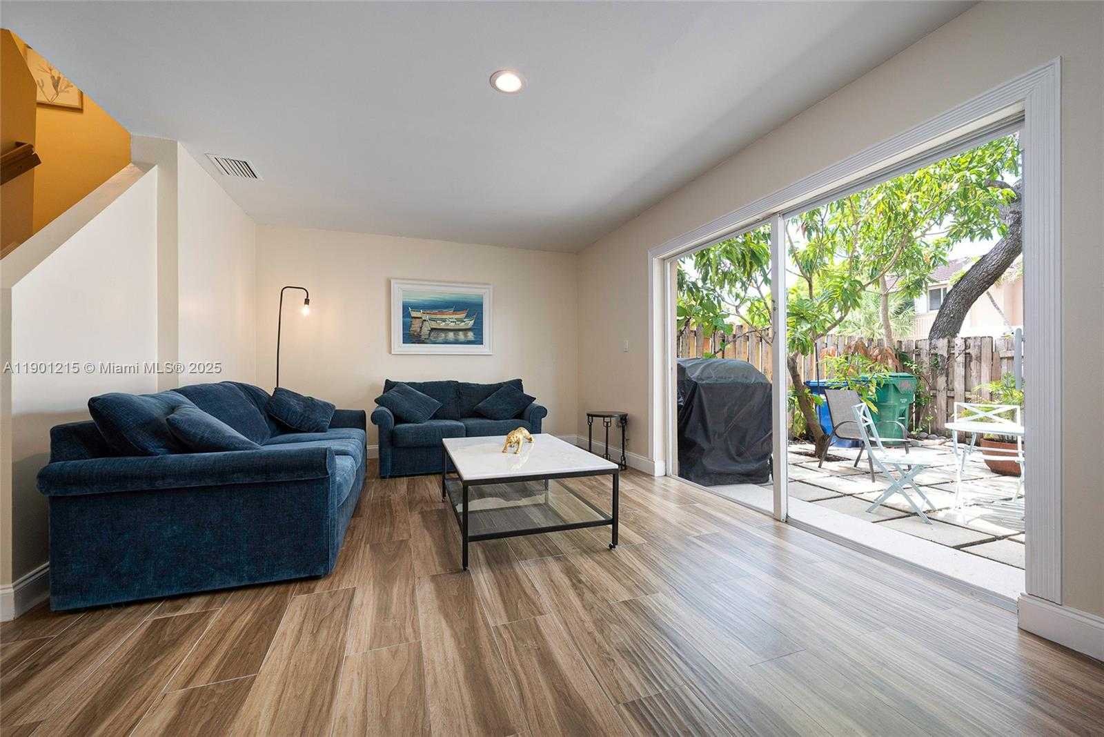 Small Image of 13923 SOUTH WEST 177TH ST #13923, Miami Number 16