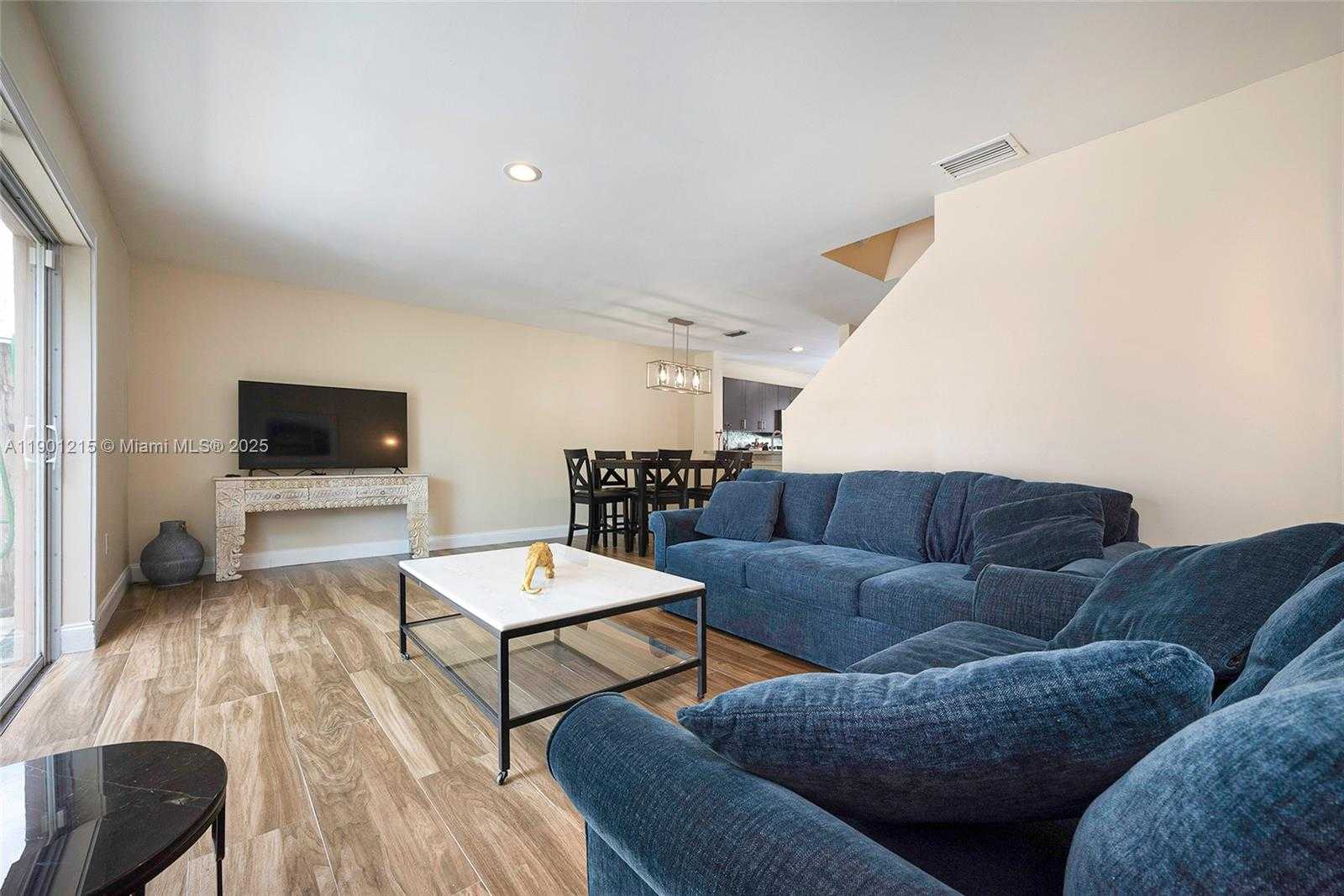 Small Image of 13923 SOUTH WEST 177TH ST #13923, Miami Number 17