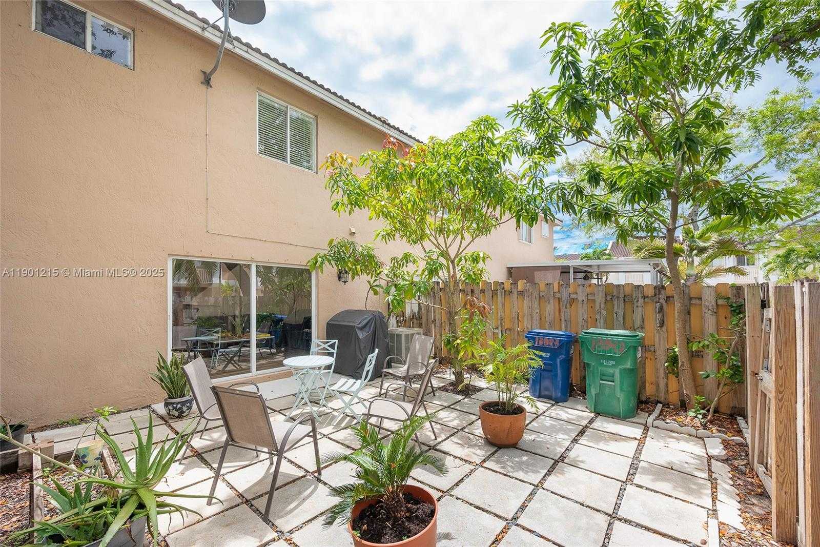Small Image of 13923 SOUTH WEST 177TH ST #13923, Miami Number 20