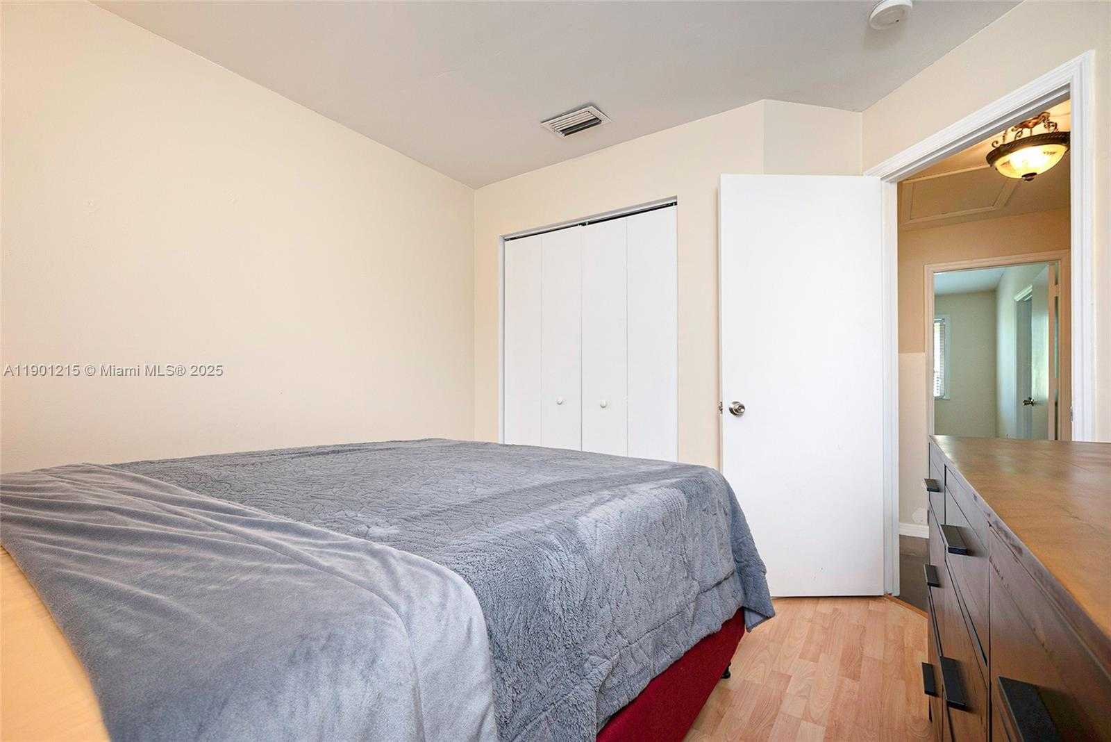 Small Image of 13923 SOUTH WEST 177TH ST #13923, Miami Number 25