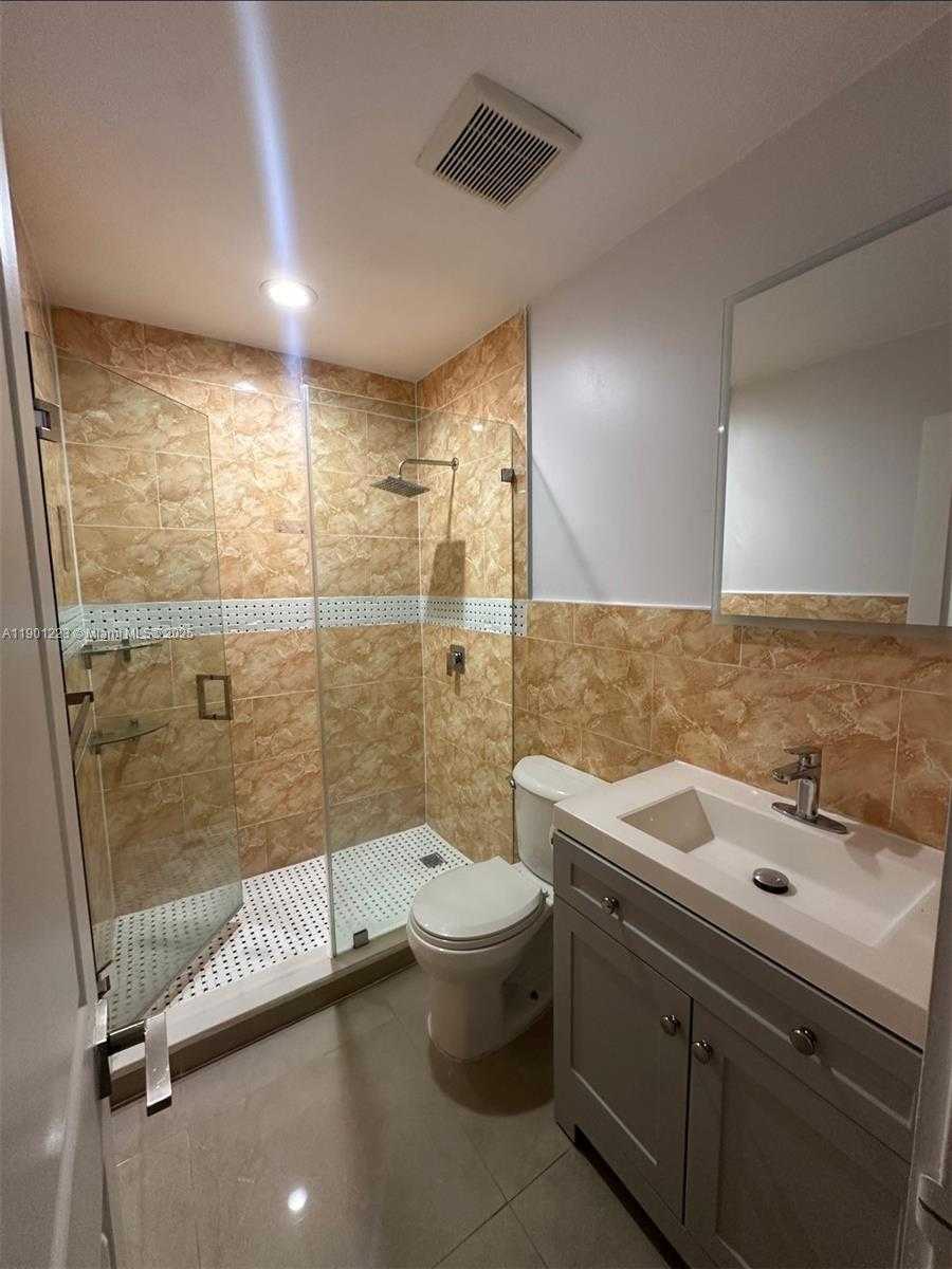 Small Image of 20521 SOUTH WEST 125TH AVE, Miami Number 10