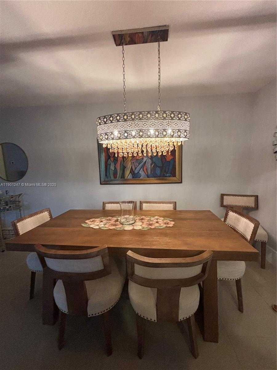 Small Image of 1498 JEFFERSON AVE #405, Miami Beach Number 12