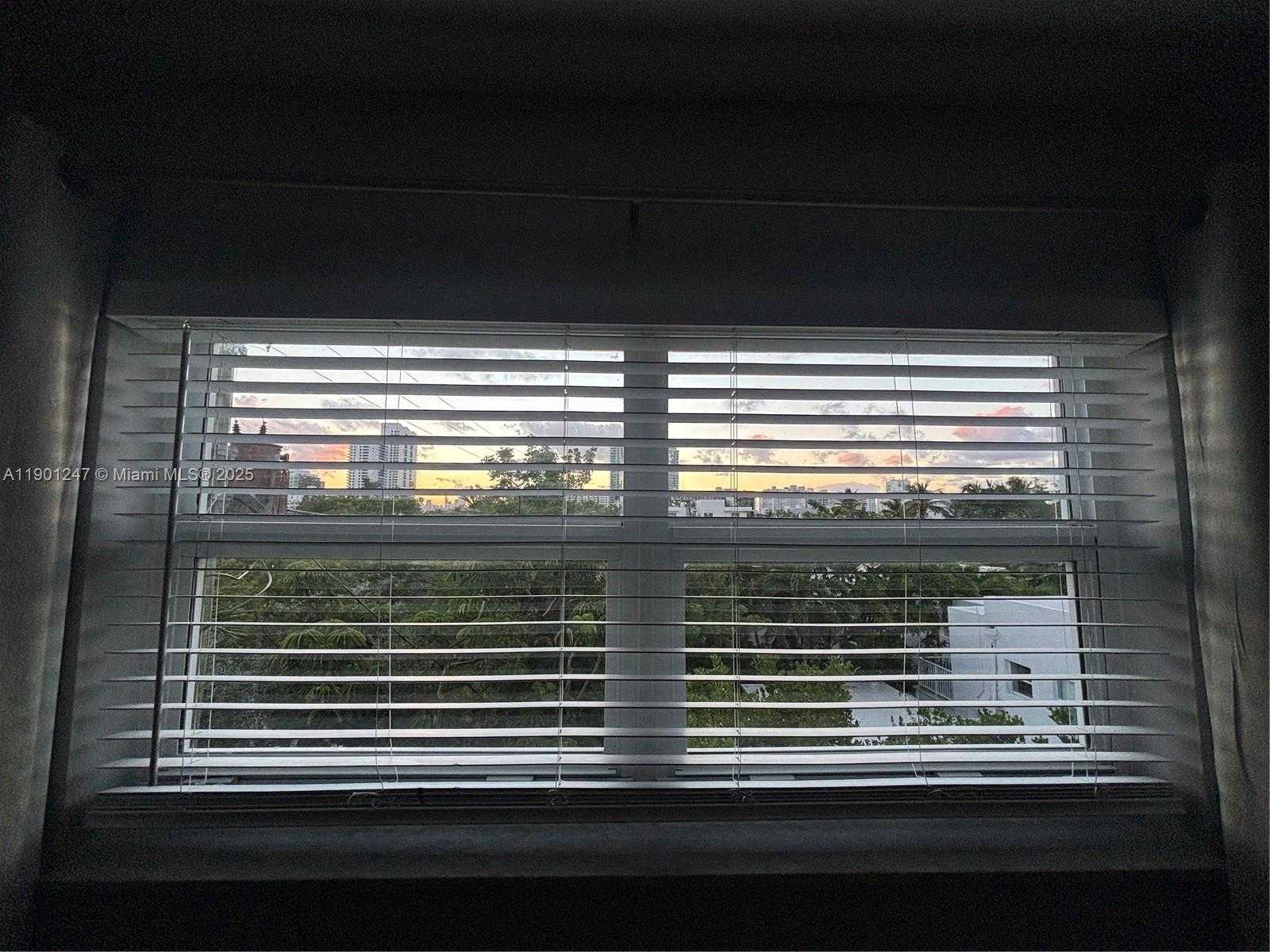 Small Image of 1498 JEFFERSON AVE #405, Miami Beach Number 26