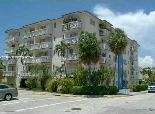 Small Image of 1498 JEFFERSON AVE #405, Miami Beach Number 30