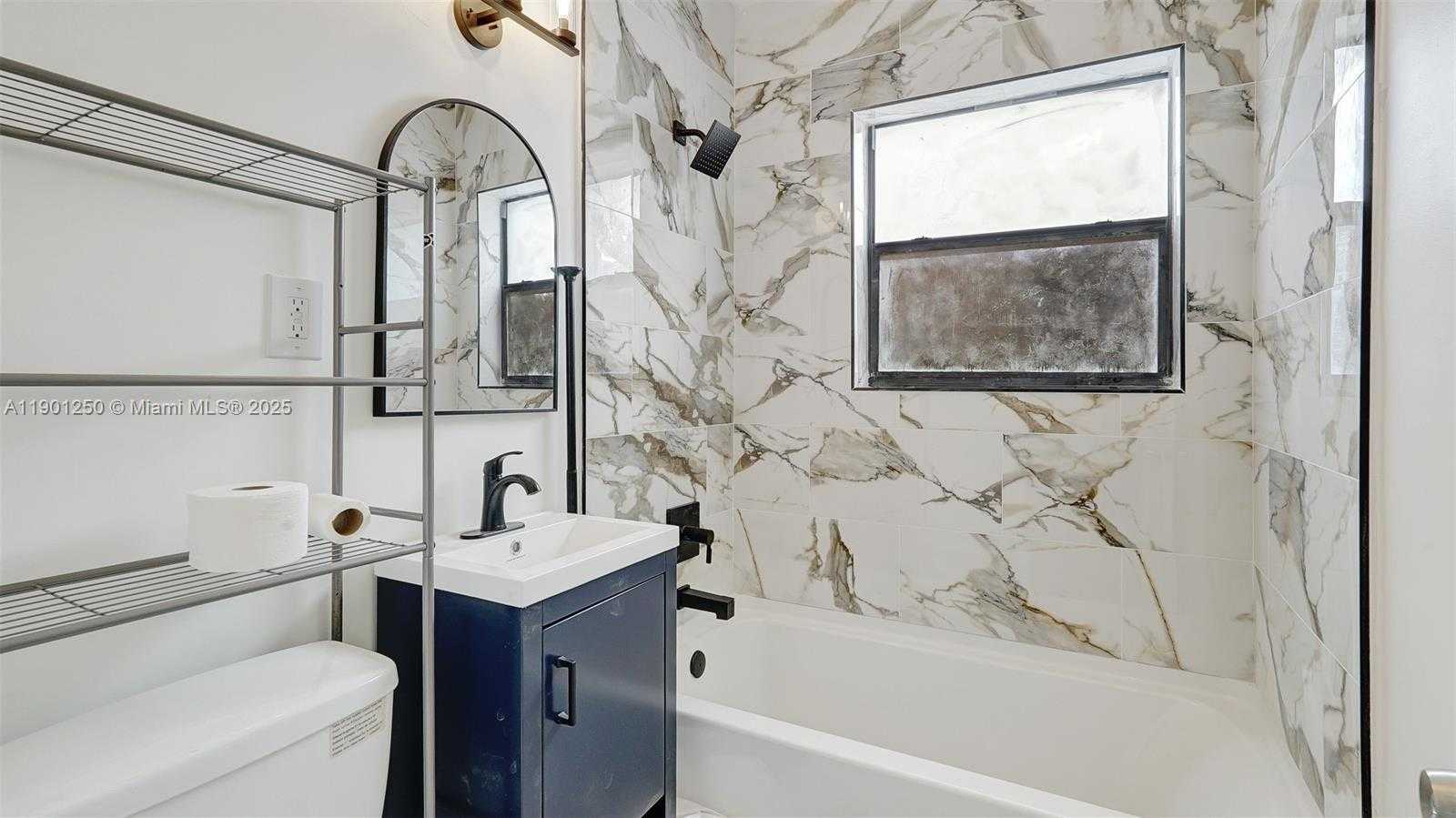 Small Image of 6408 GRANT CT, Hollywood Number 7