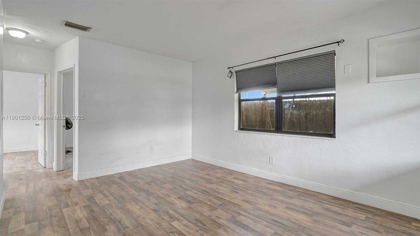 Small Image of 6408 GRANT CT, Hollywood Number 9