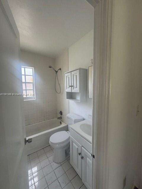 Small Image of 15 SANTILLANE AVE #3, Coral Gables Number 3