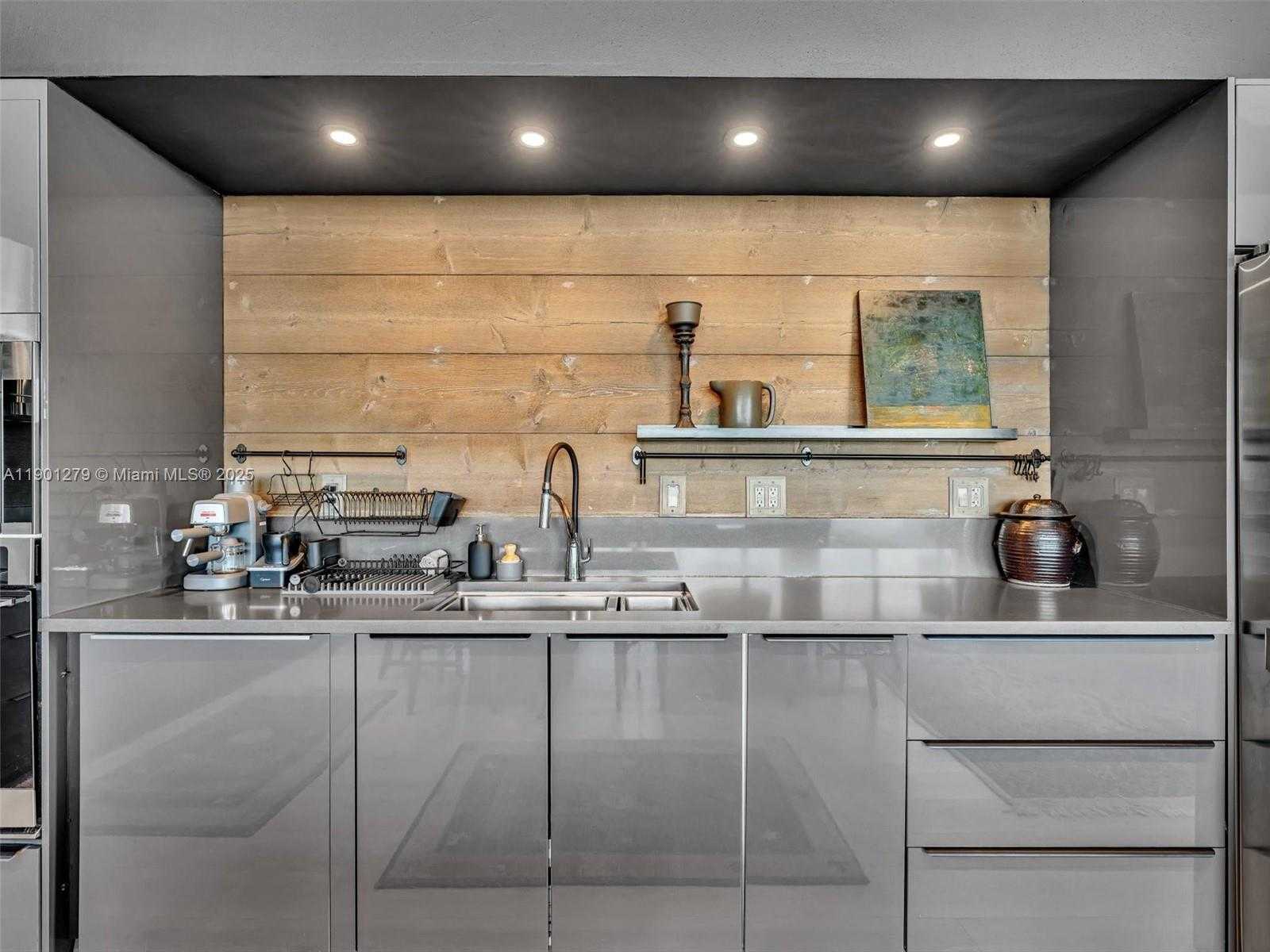 Small Image of 7934 WEST DR #1201, North Bay Village Number 11