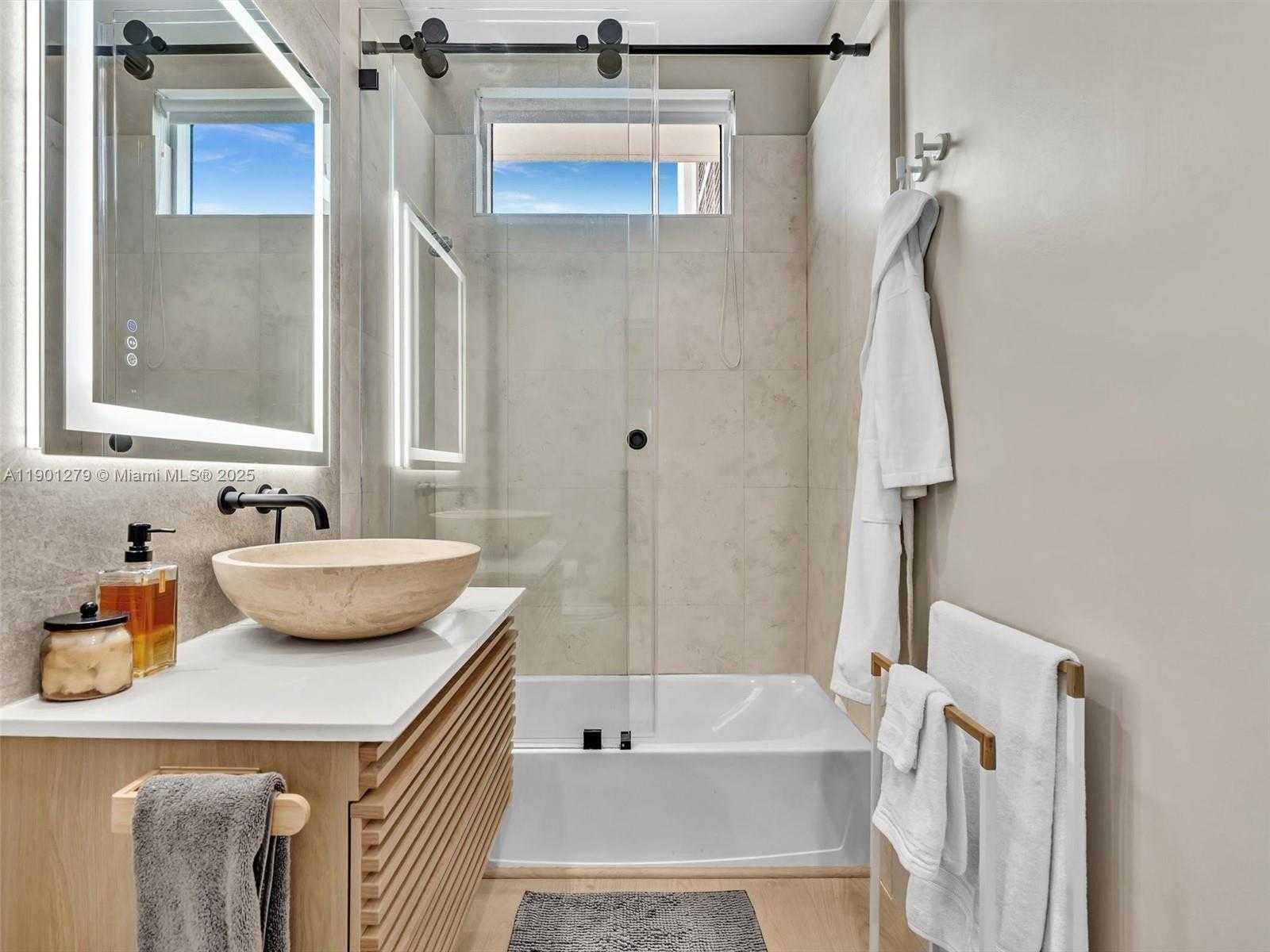 Small Image of 7934 WEST DR #1201, North Bay Village Number 44