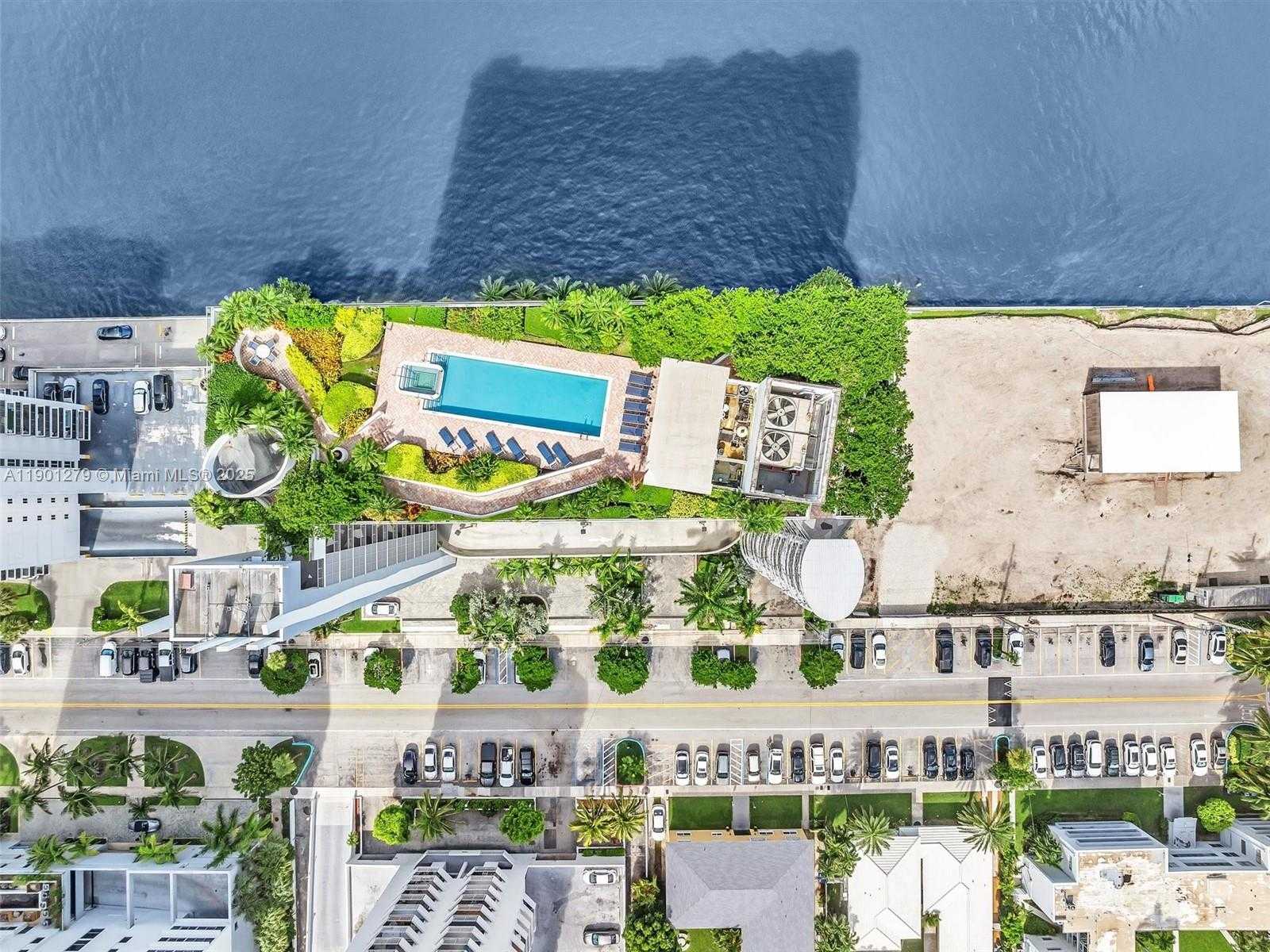 Small Image of 7934 WEST DR #1201, North Bay Village Number 85