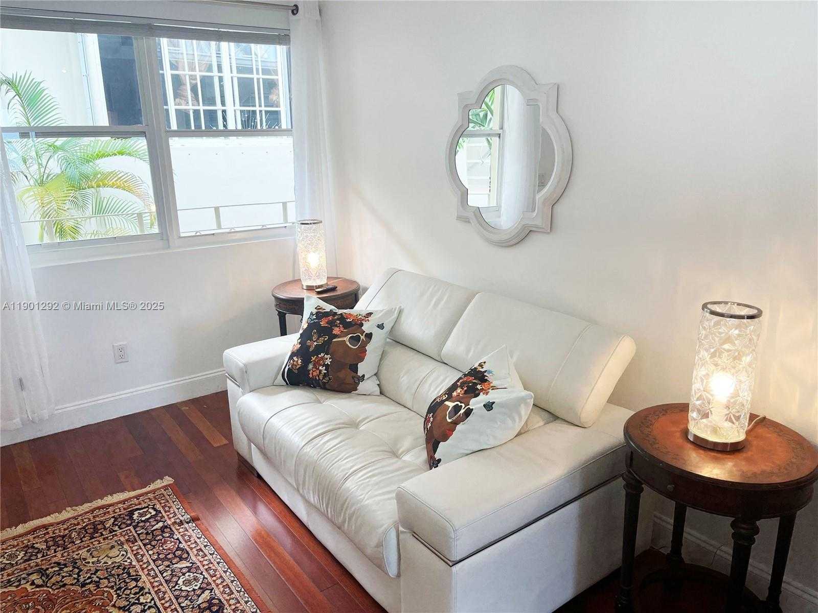 Small Image of 1340 DREXEL AVE #406, Miami Beach Number 10