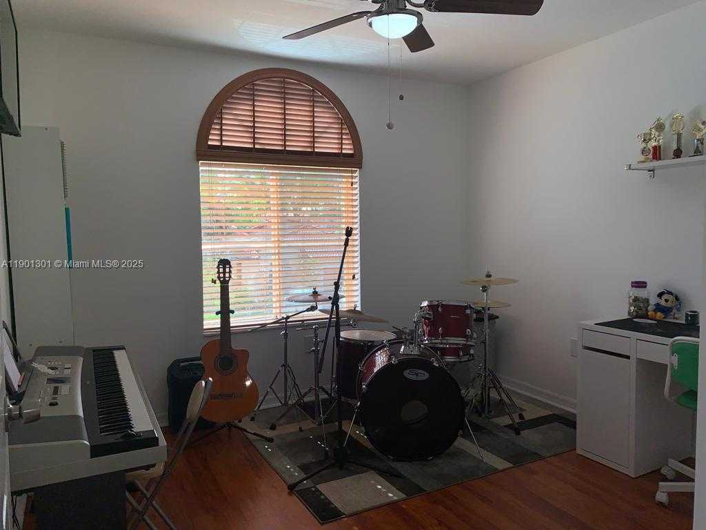 Small Image of 14804 SOUTH WEST 155TH PL #14804, Miami Number 13