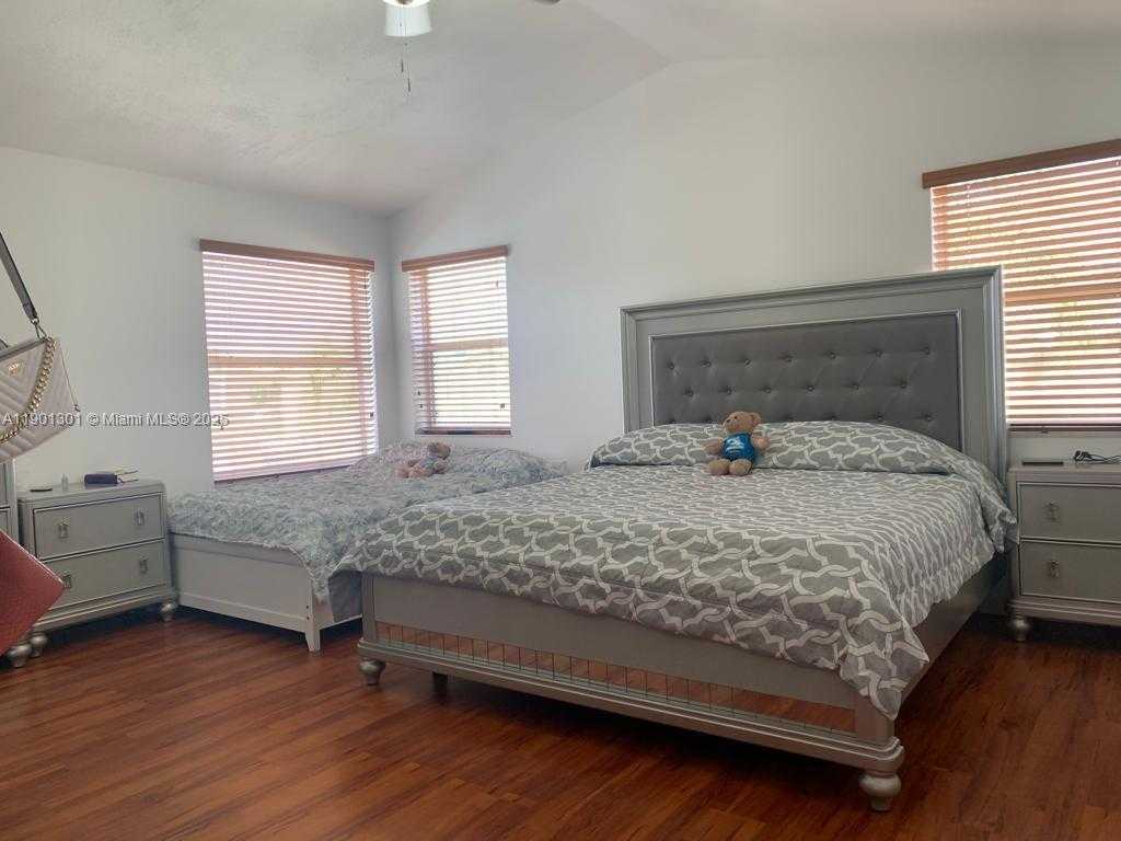 Small Image of 14804 SOUTH WEST 155TH PL #14804, Miami Number 16