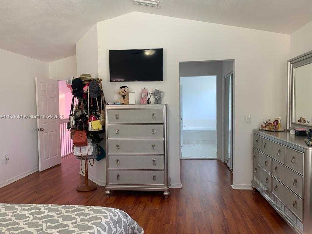 Small Image of 14804 SOUTH WEST 155TH PL #14804, Miami Number 18