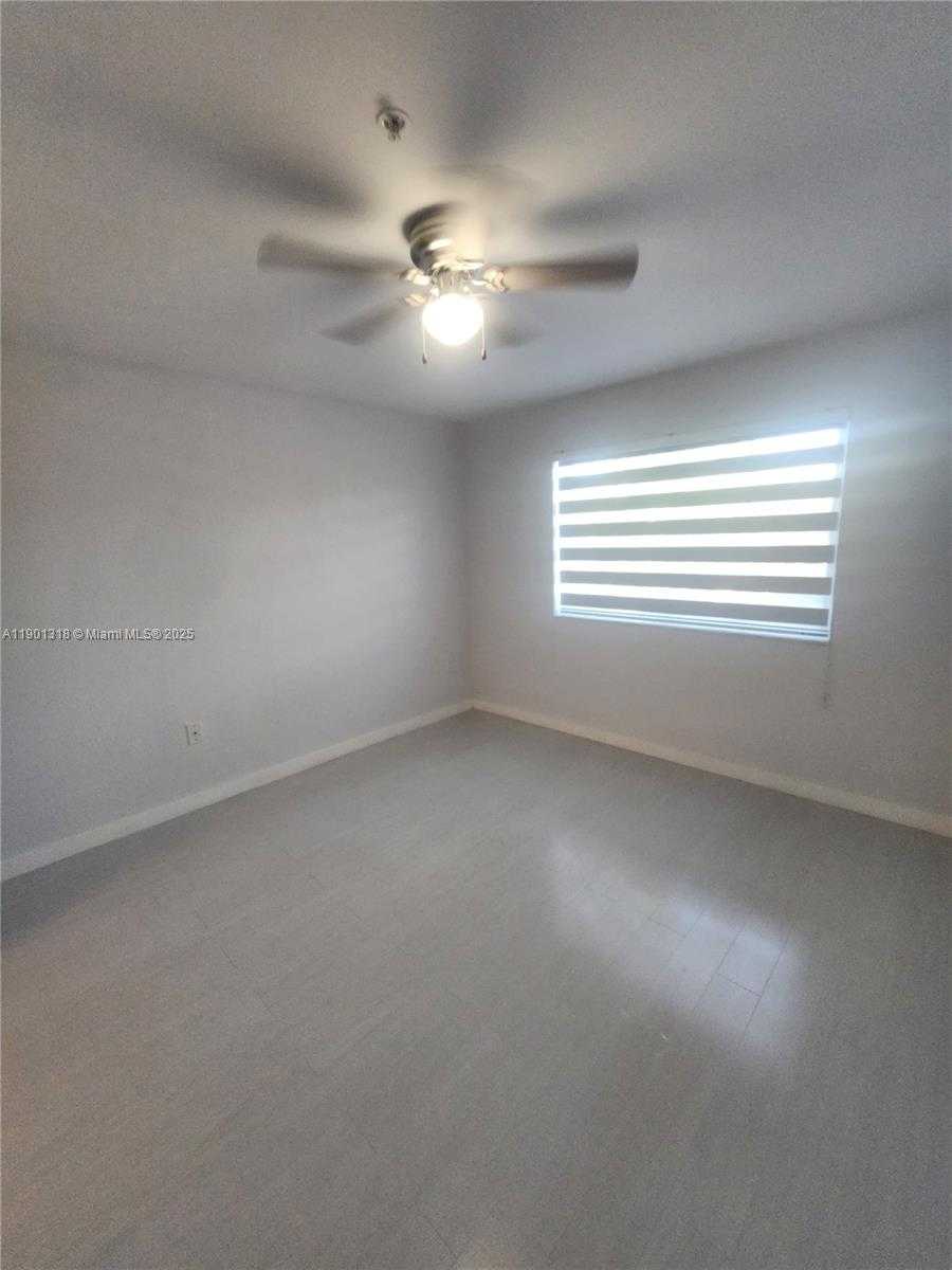 Small Image of 4440 NORTH WEST 107TH AVE #305-7, Doral Number 14
