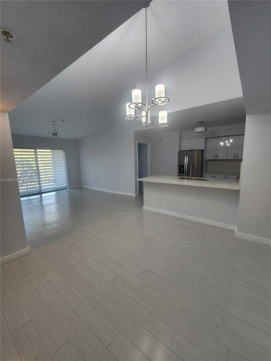 Small Image of 4440 NORTH WEST 107TH AVE #305-7, Doral Number 15
