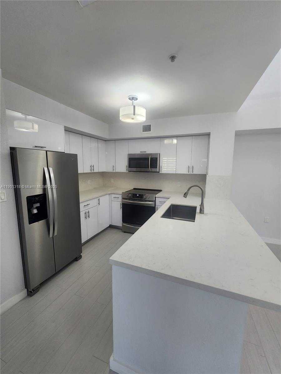 Small Image of 4440 NORTH WEST 107TH AVE #305-7, Doral Number 18