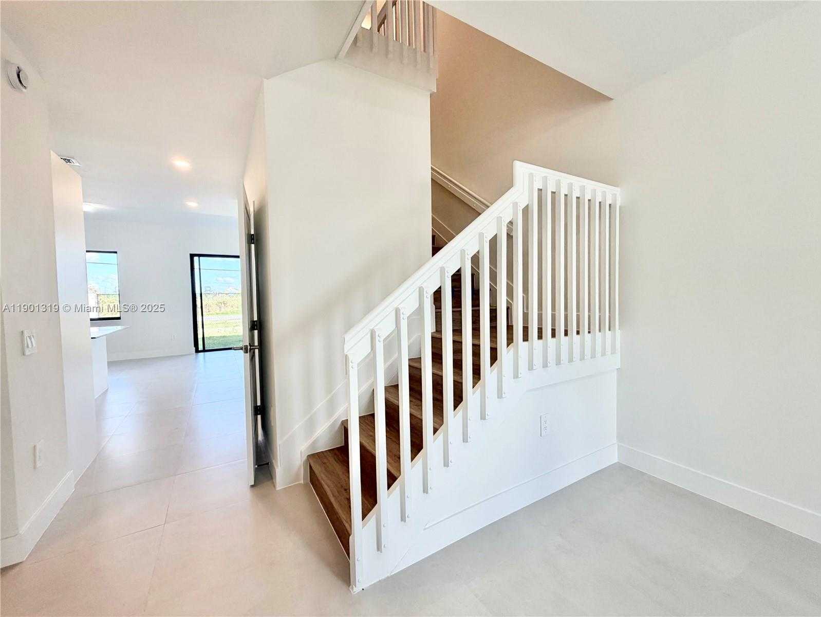 Small Image of 19113 SOUTH WEST 344 TER #19113, Miami Number 30