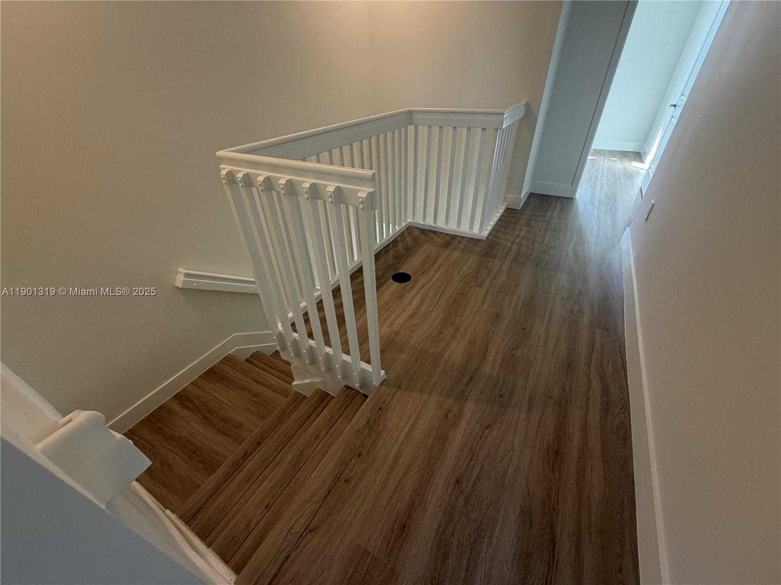 Small Image of 19113 SOUTH WEST 344 TER #19113, Miami Number 31