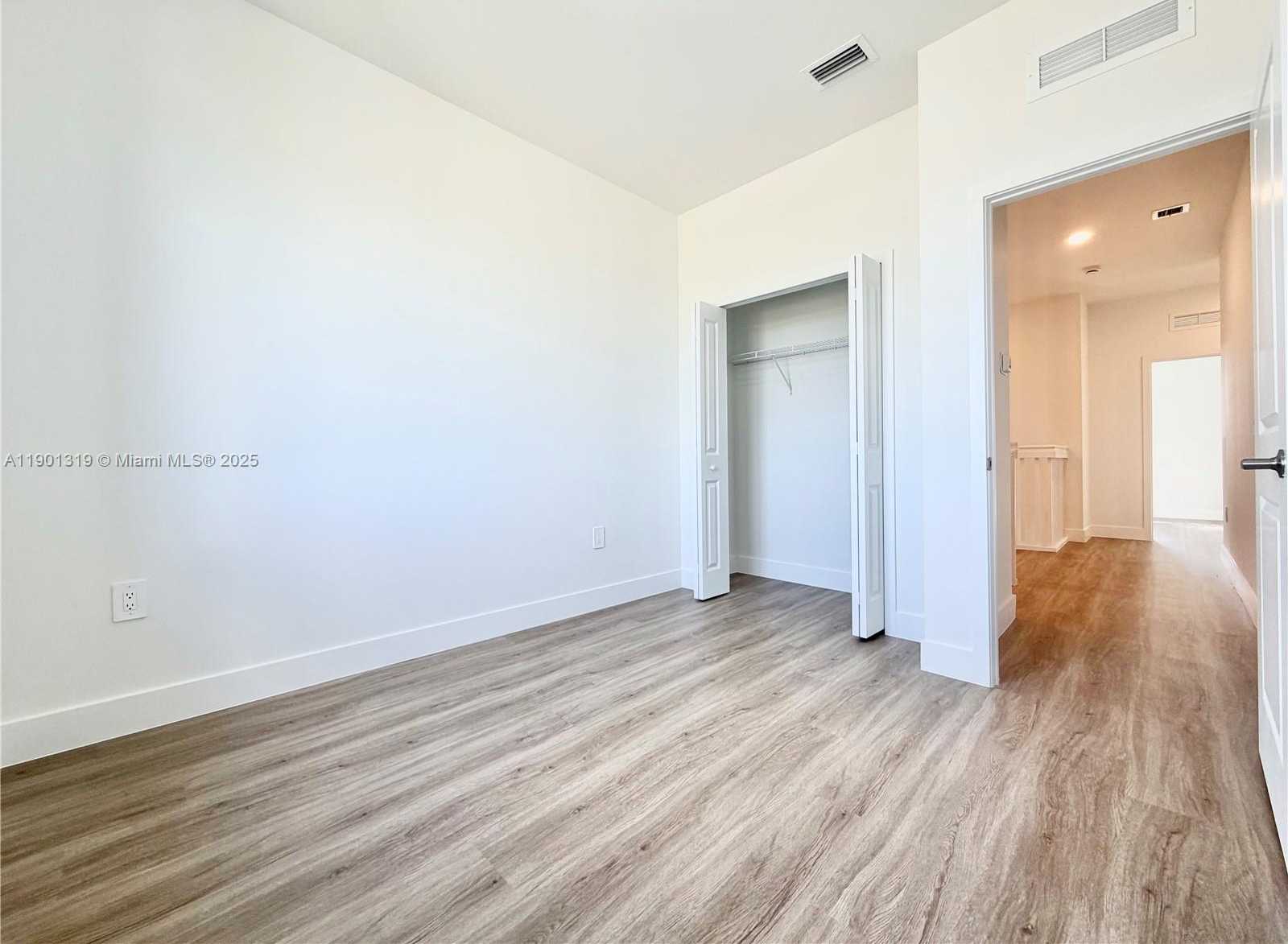 Small Image of 19113 SOUTH WEST 344 TER #19113, Miami Number 36