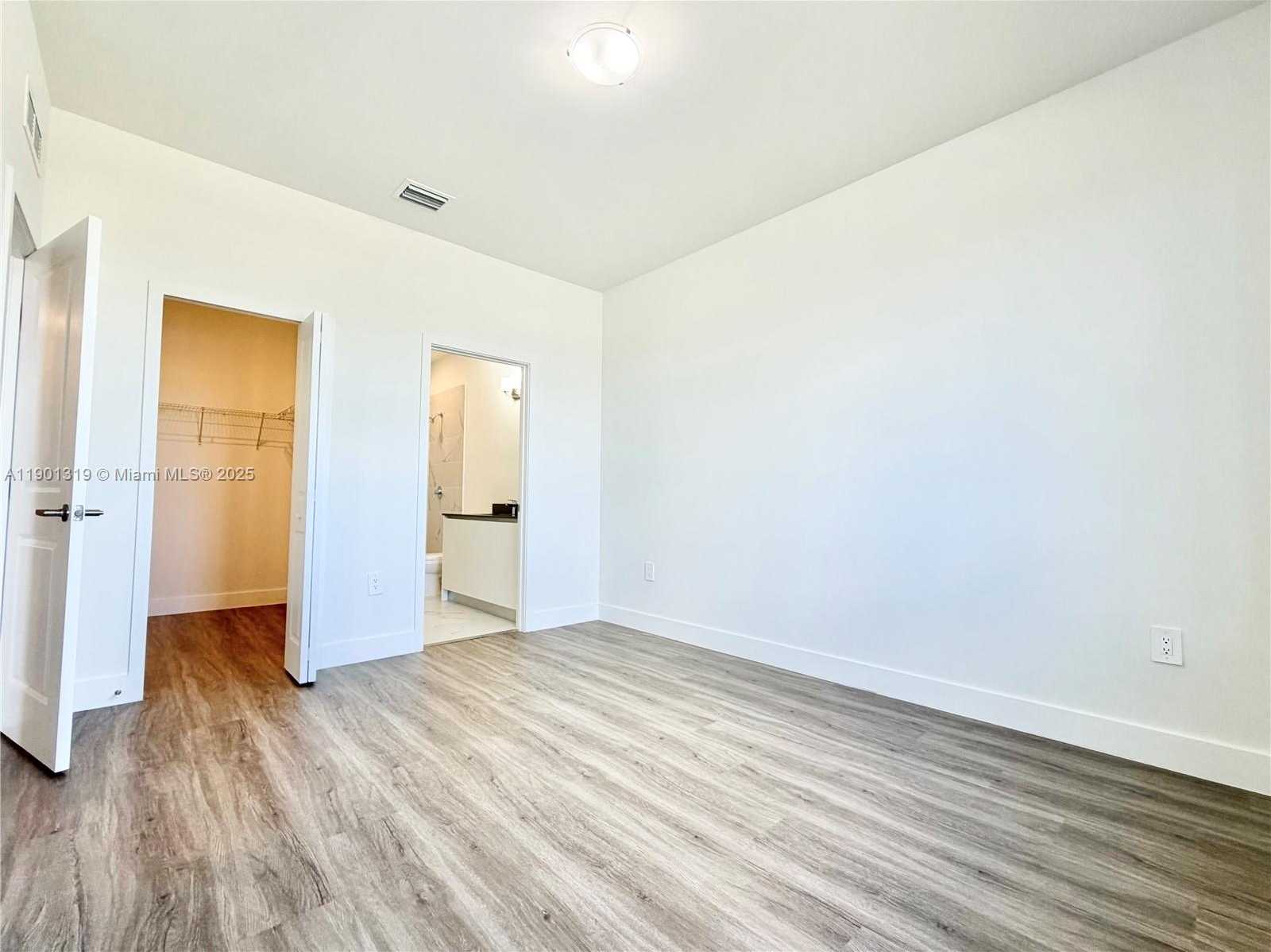 Small Image of 19113 SOUTH WEST 344 TER #19113, Miami Number 38