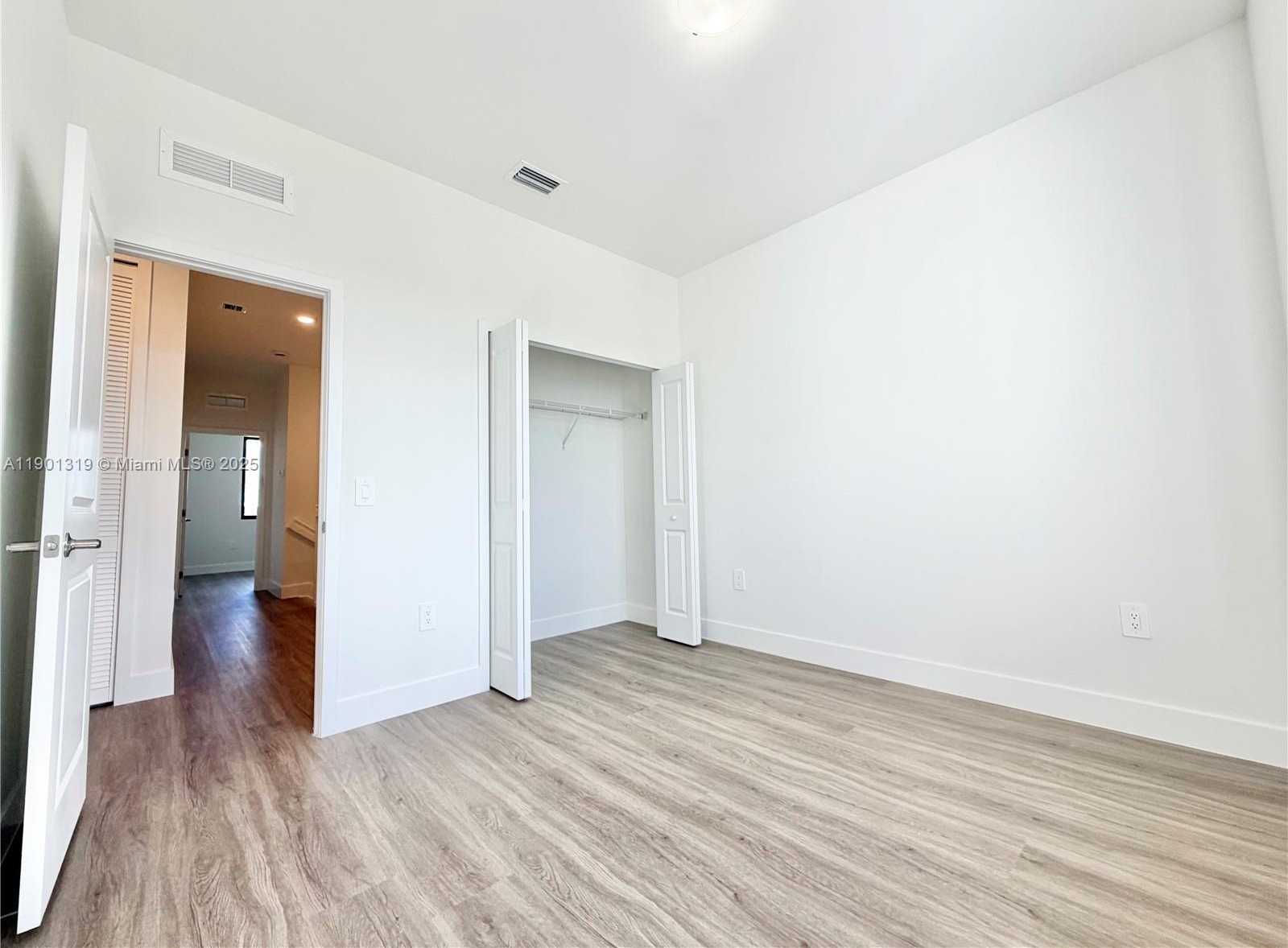 Small Image of 19113 SOUTH WEST 344 TER #19113, Miami Number 45