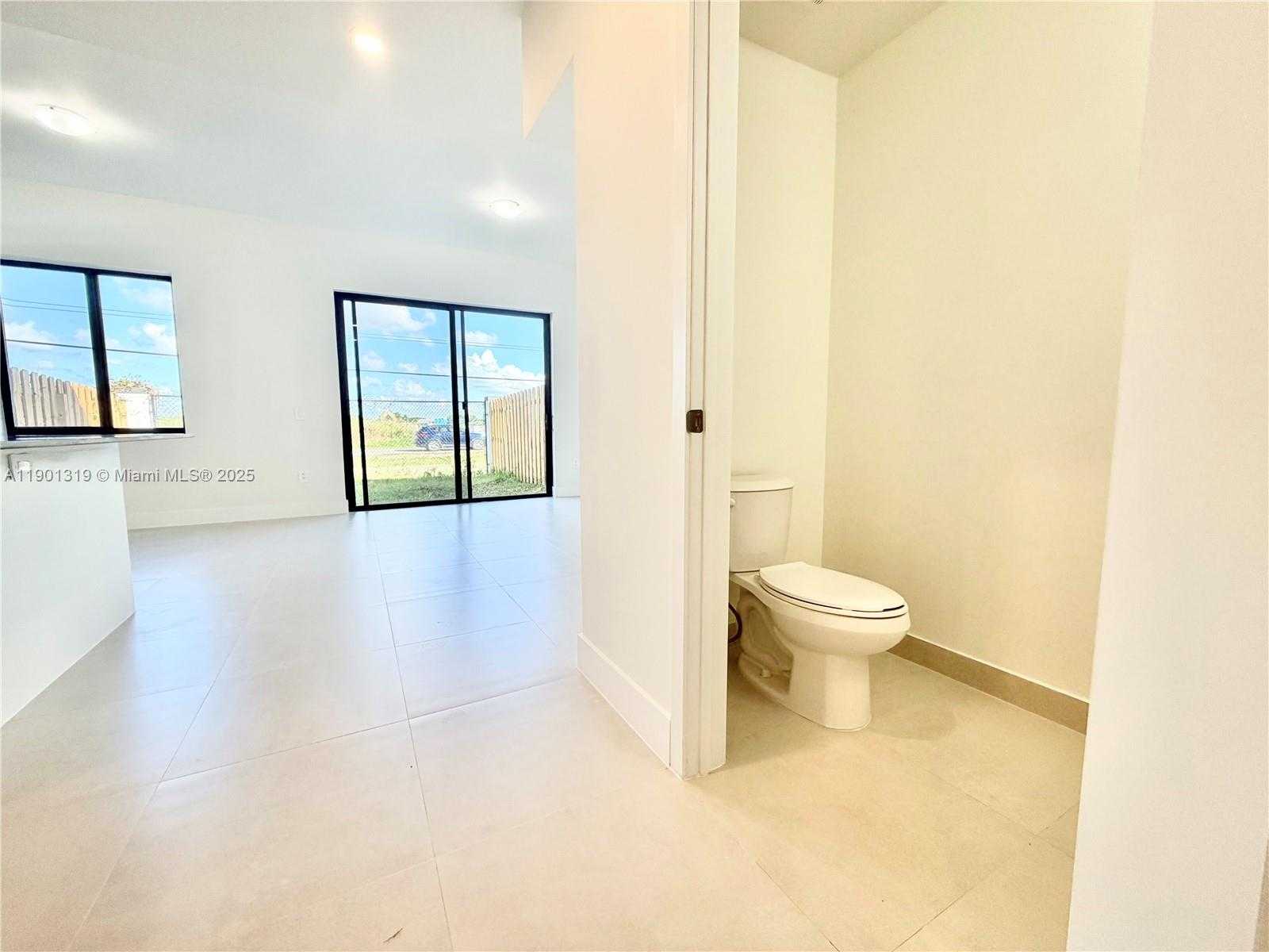 Small Image of 19113 SOUTH WEST 344 TER #19113, Miami Number 9