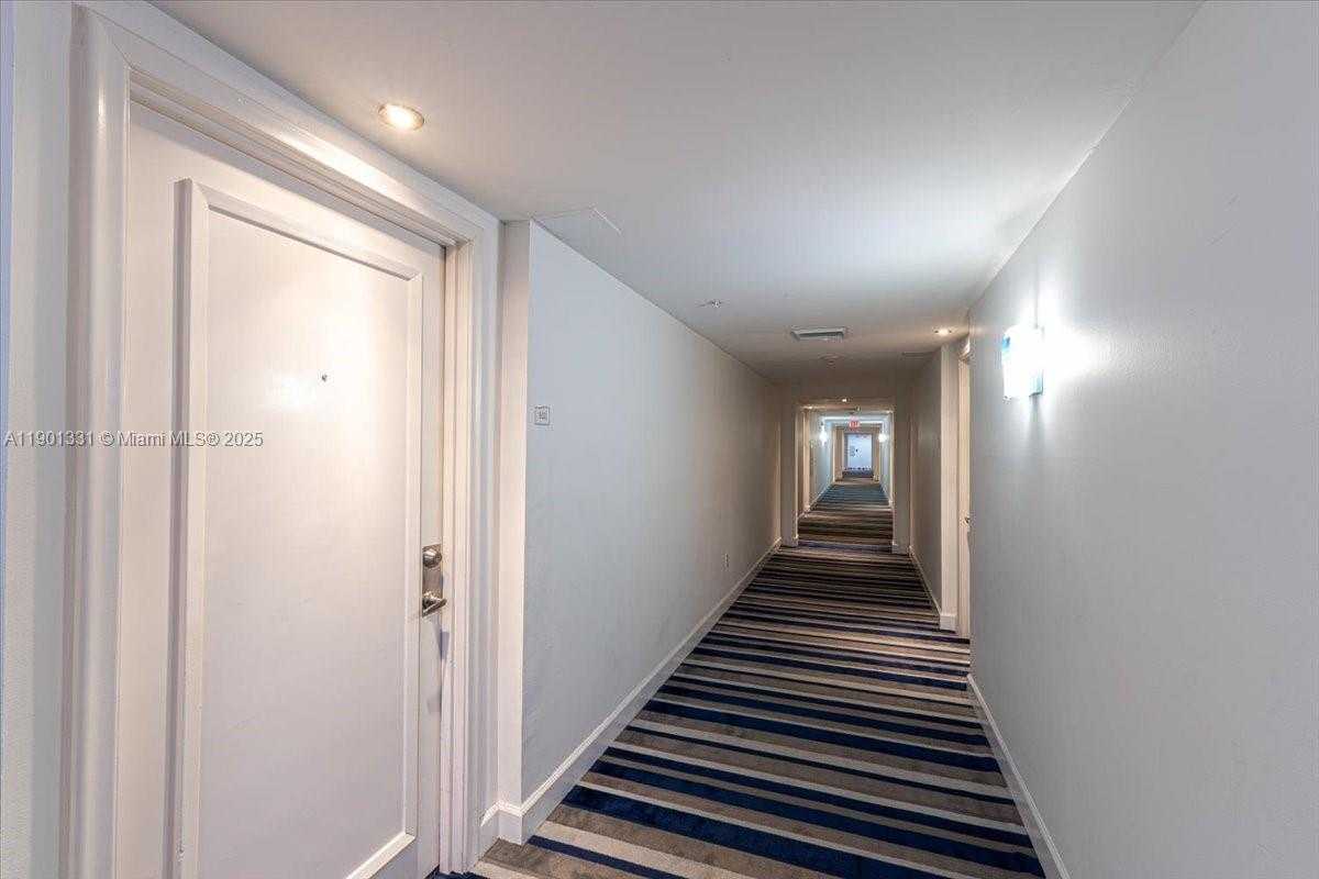 Small Image of 18800 NORTH EAST 29TH AVE #302, Aventura Number 19