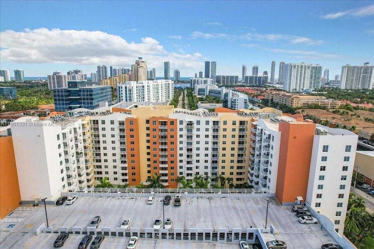 Small Image of 18800 NORTH EAST 29TH AVE #302, Aventura Number 3