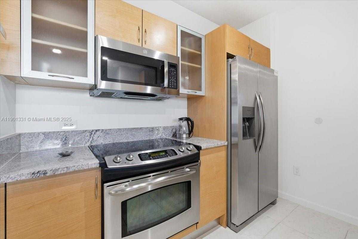 Small Image of 18800 NORTH EAST 29TH AVE #302, Aventura Number 31