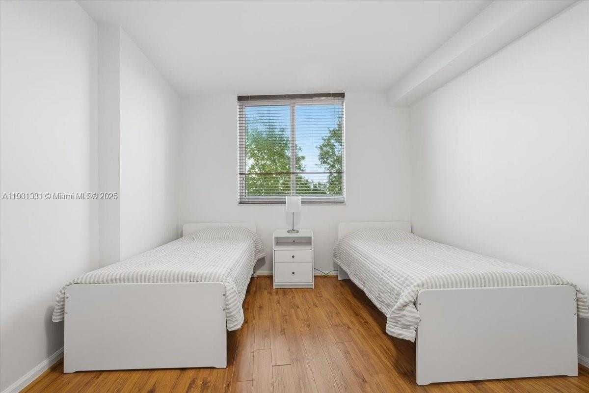 Small Image of 18800 NORTH EAST 29TH AVE #302, Aventura Number 33