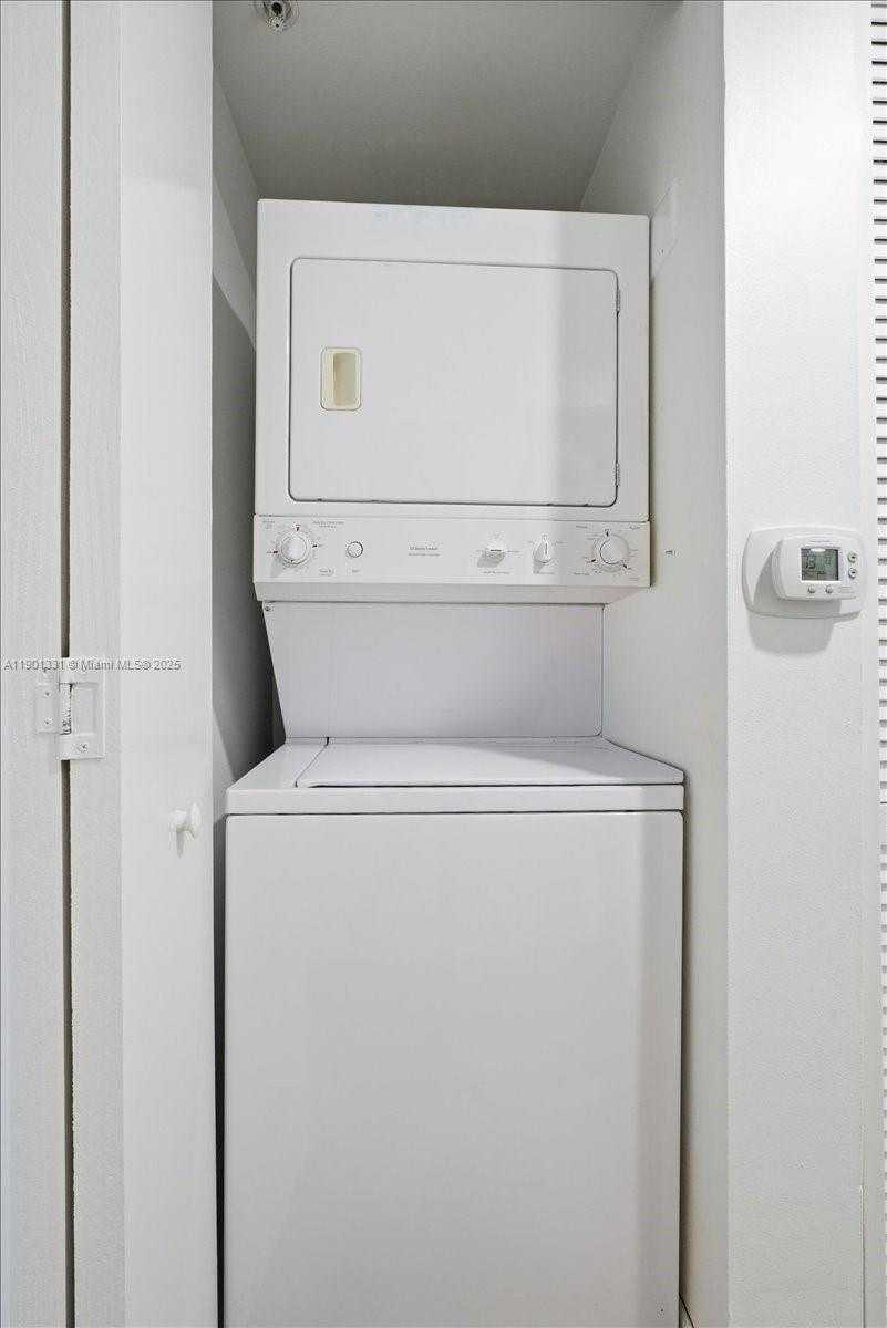 Small Image of 18800 NORTH EAST 29TH AVE #302, Aventura Number 35