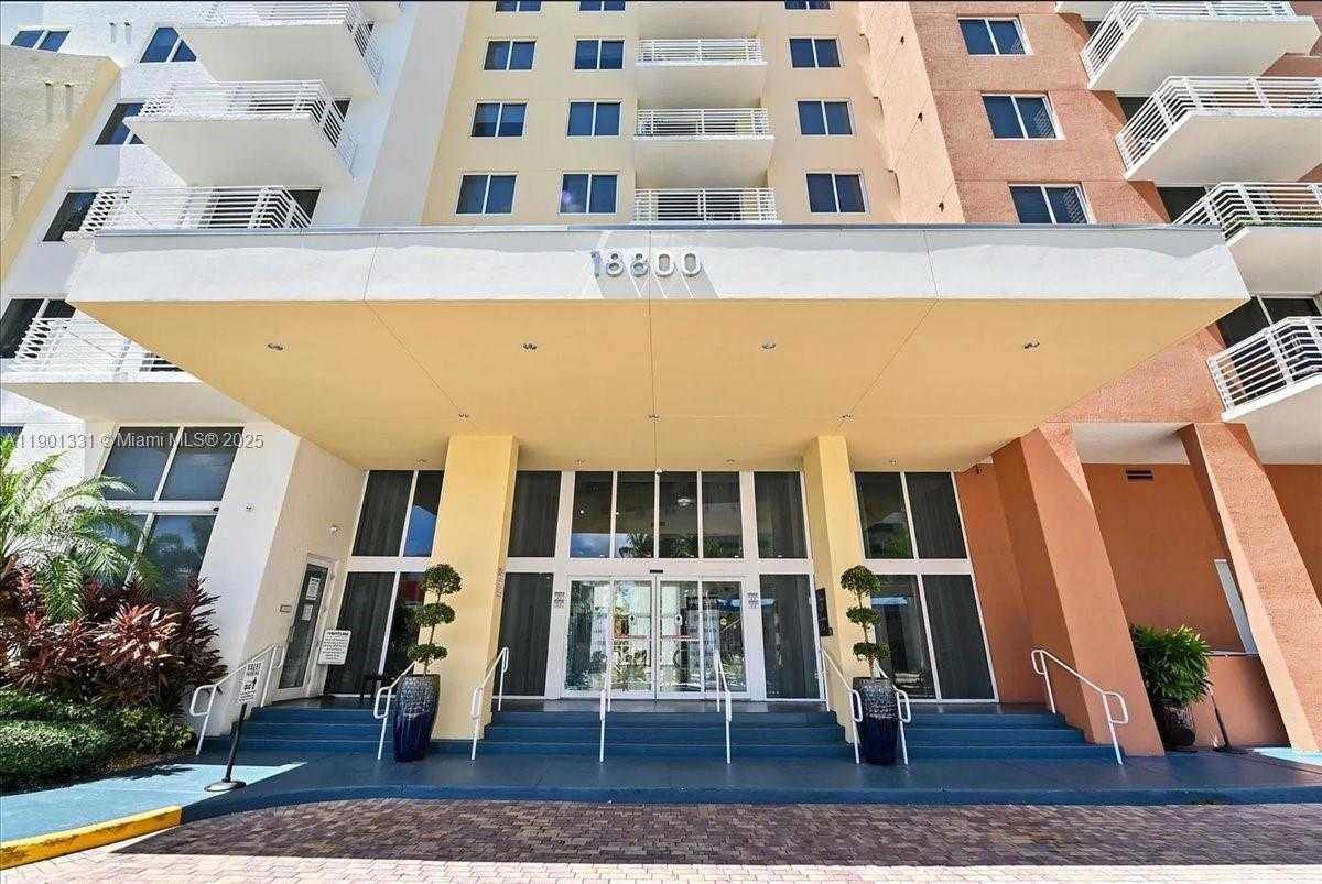 Small Image of 18800 NORTH EAST 29TH AVE #302, Aventura Number 4
