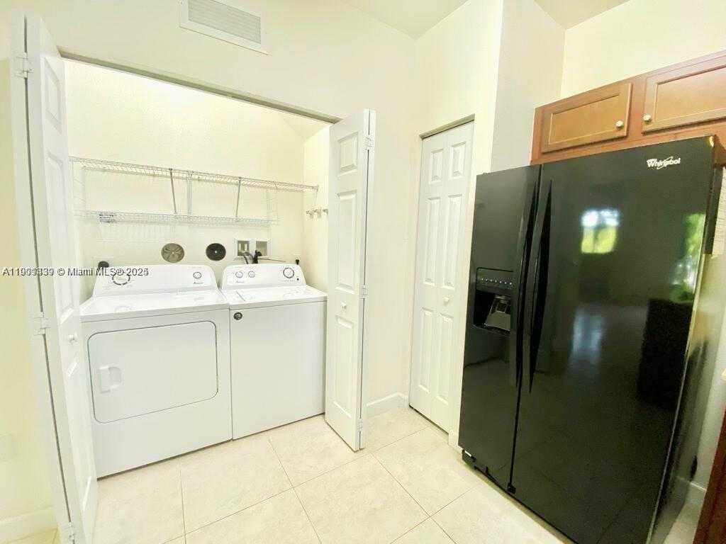 Small Image of 290 NORTH WEST 109TH AVE #208, Miami Number 11