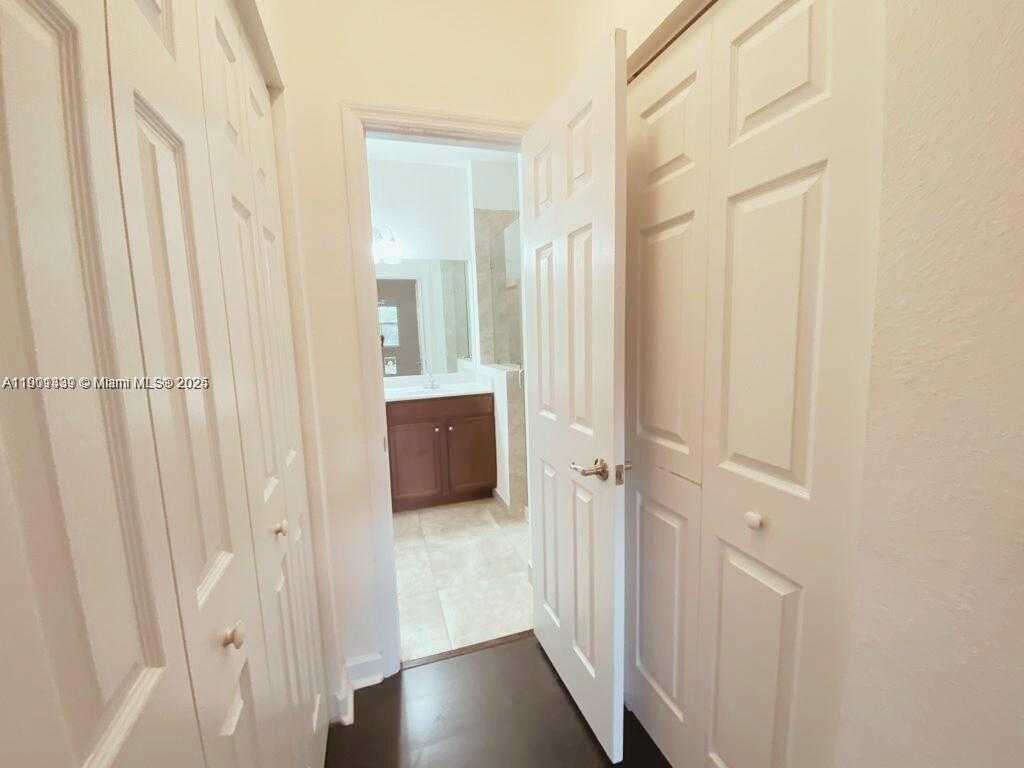 Small Image of 290 NORTH WEST 109TH AVE #208, Miami Number 12