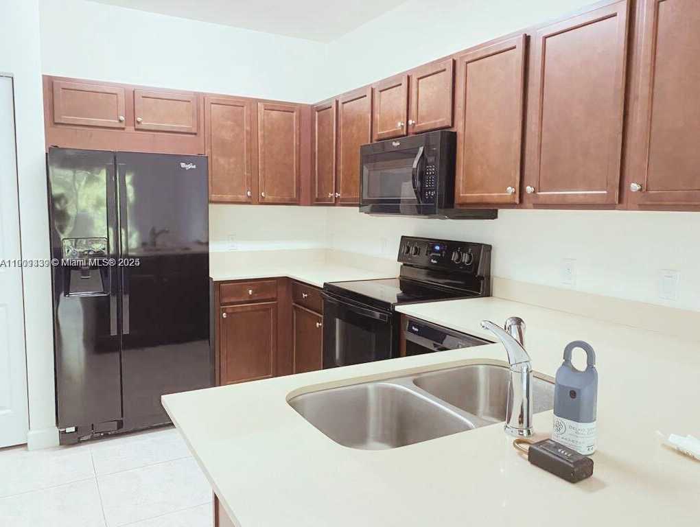 Small Image of 290 NORTH WEST 109TH AVE #208, Miami Number 2