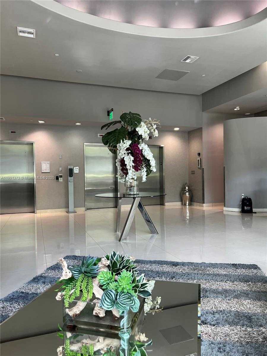 Small Image of 275 NORTH EAST 18TH ST #1903, Miami Number 2