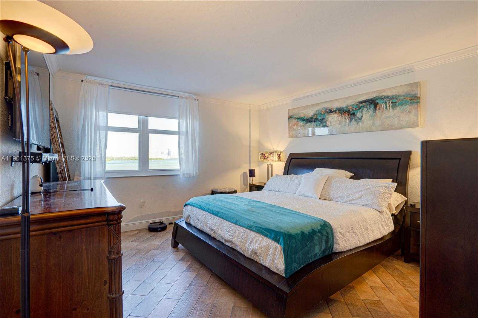 Small Image of 10350 WEST BAY HARBOR DR #4T, Bay Harbor Islands Number 34