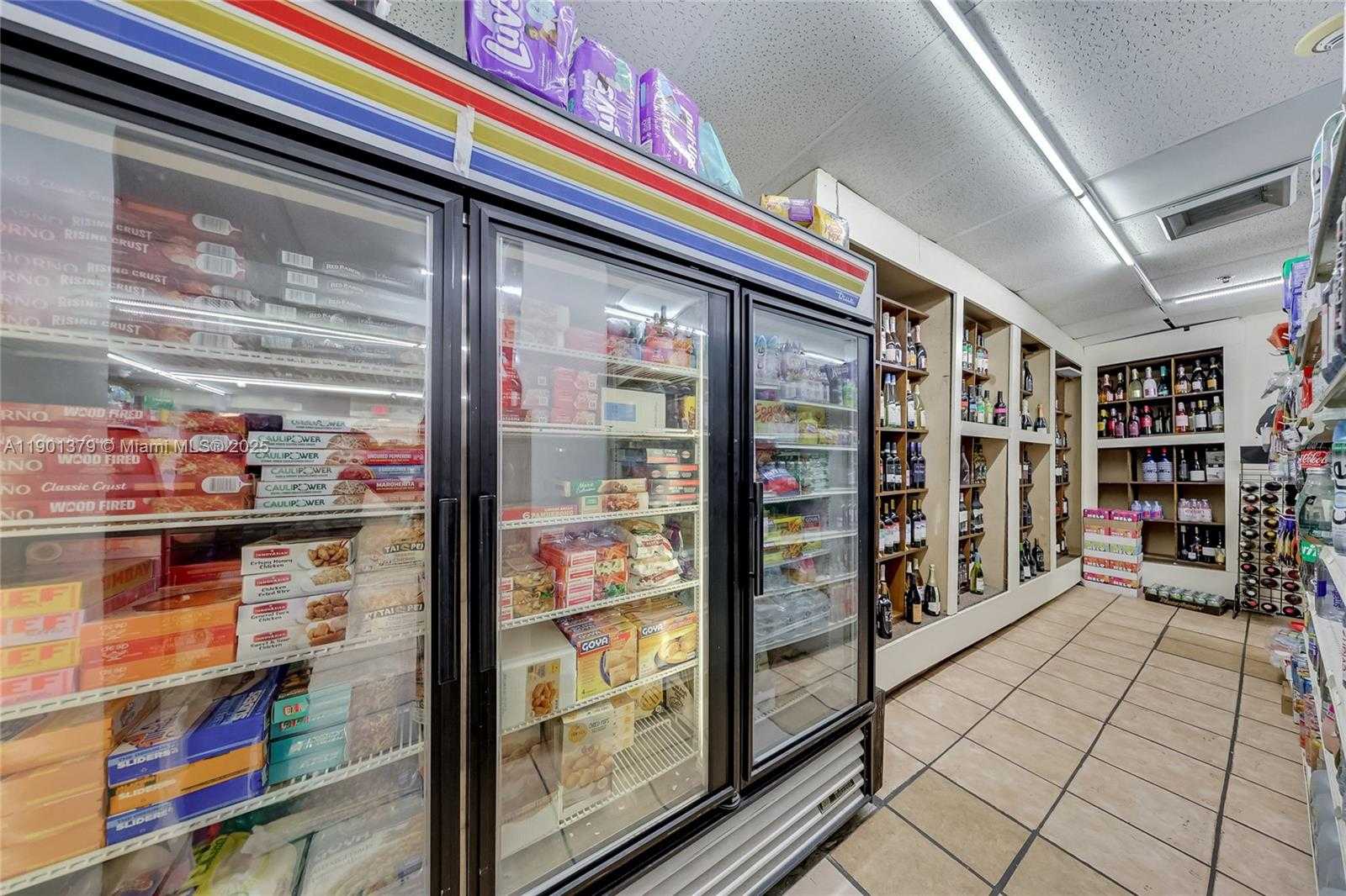 Small Image of 2333 BRICKELL AVE #1406, Miami Number 23