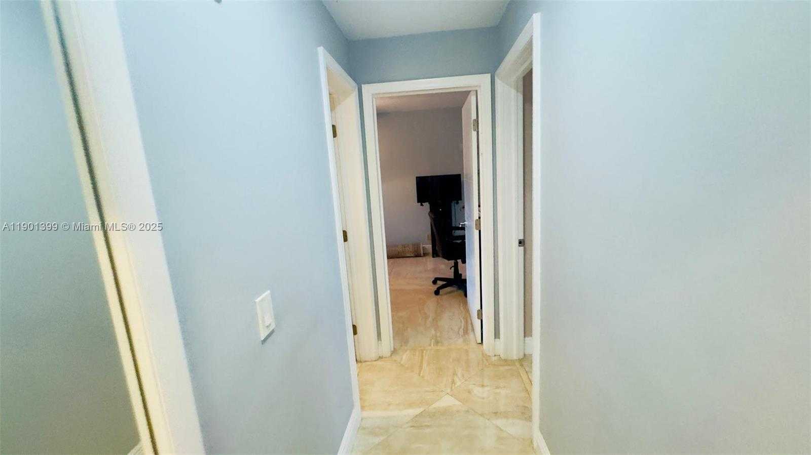 Small Image of 329 SOUTH EAST 3RD ST #502S, Hallandale Beach Number 23