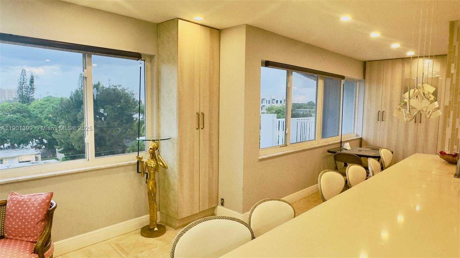 Small Image of 329 SOUTH EAST 3RD ST #502S, Hallandale Beach Number 4