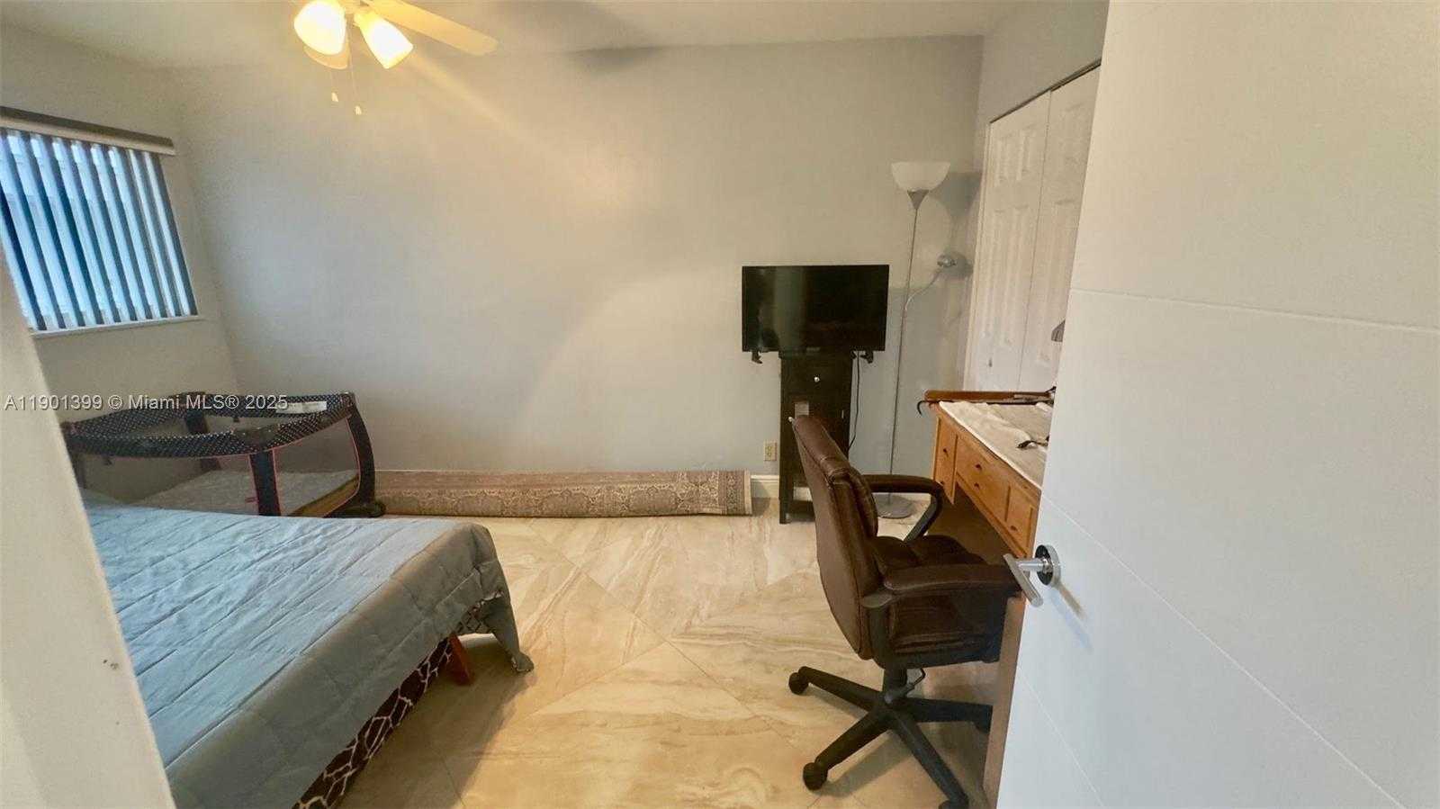 Small Image of 329 SOUTH EAST 3RD ST #502S, Hallandale Beach Number 50